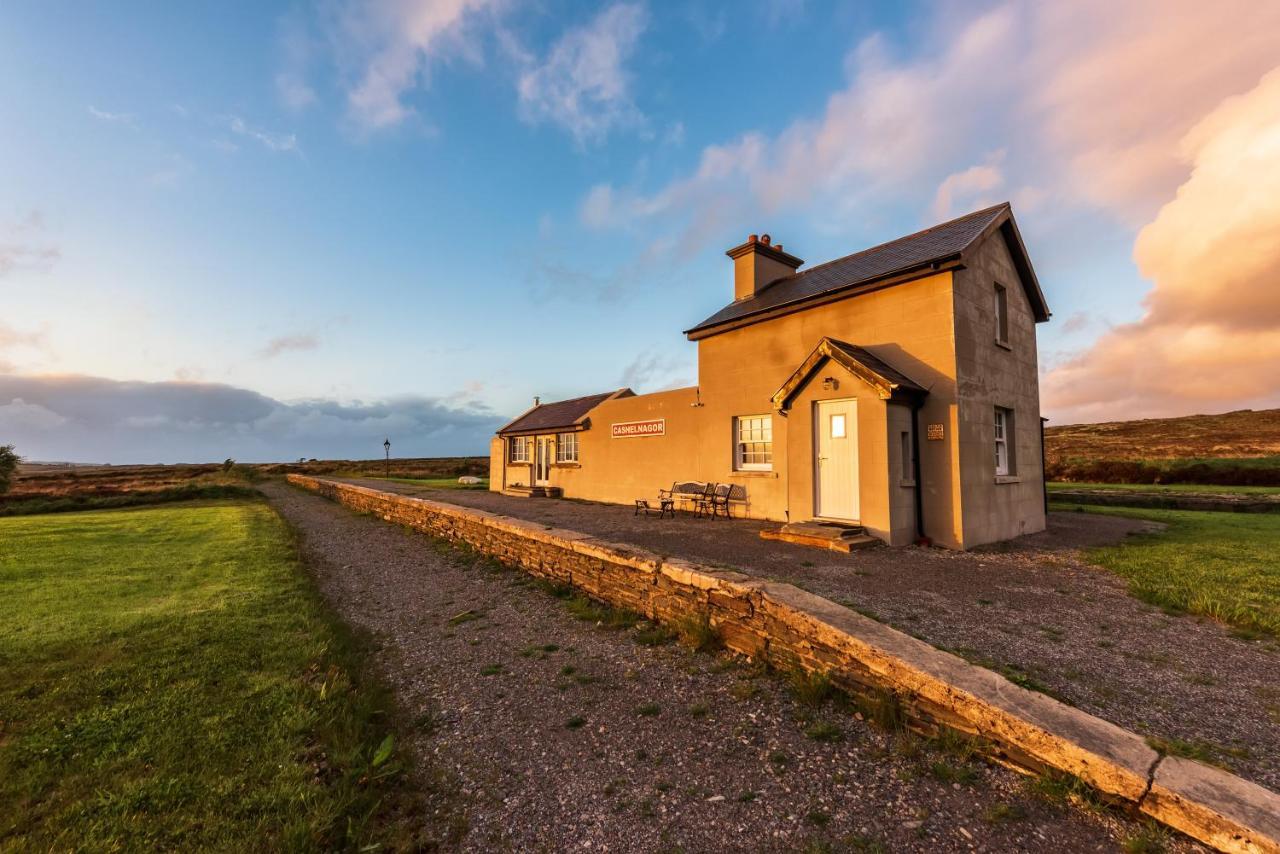 Cashelnagor Railway Station Villa Gortahork Bagian luar foto